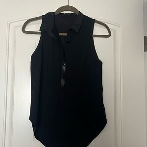 NWOT lululemon hot hitter sleeveless polo- rare hard to find item!